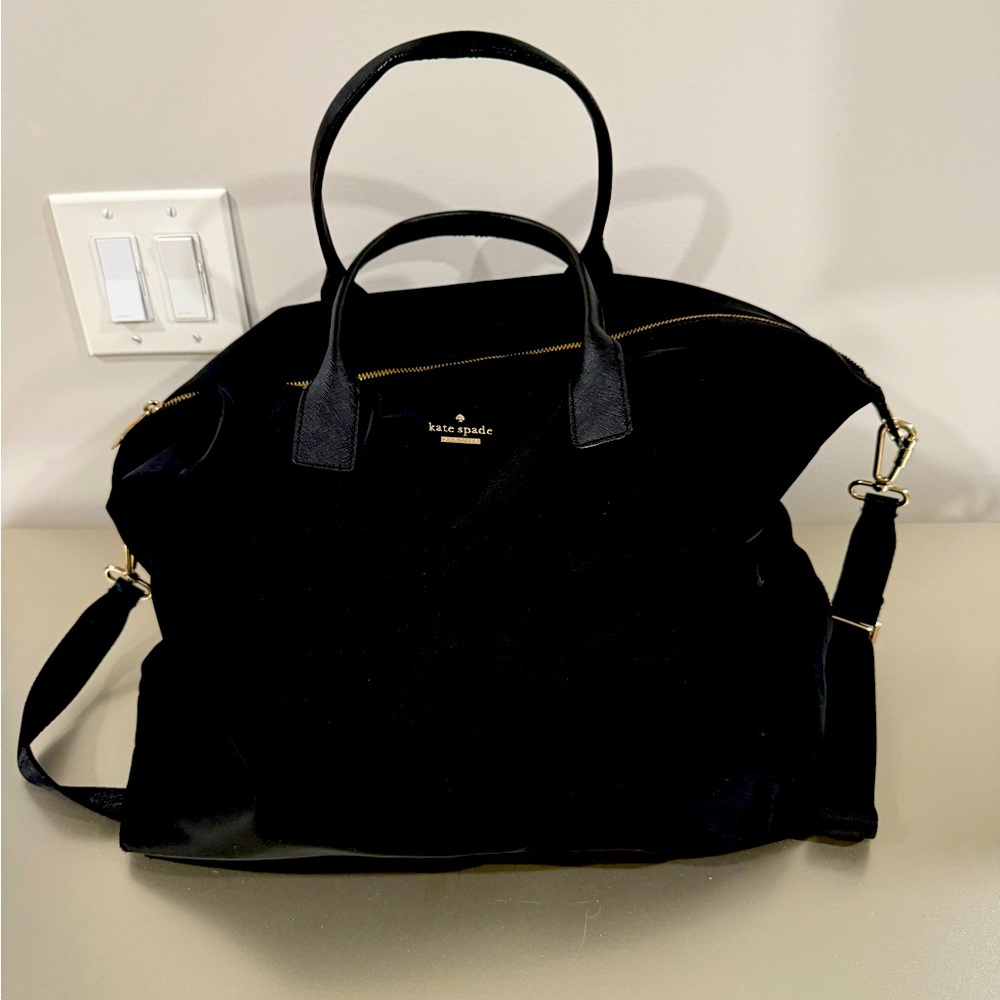 Black Kate Spade Travel Bag